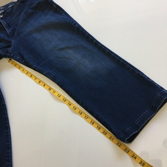 LEE Straight Leg Mid Rise Relaxed Fit Cropped Jean Womens Size 30 Medium Wash - Picture 12 of 14